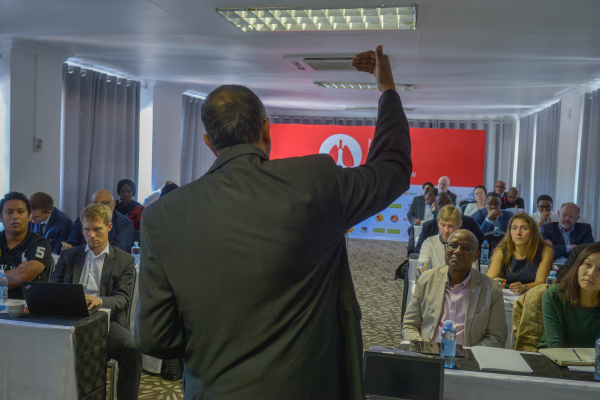 unaids-881B34BB70-D9A7-3A5E-0ACF-E4D74D6EEB9B.jpg