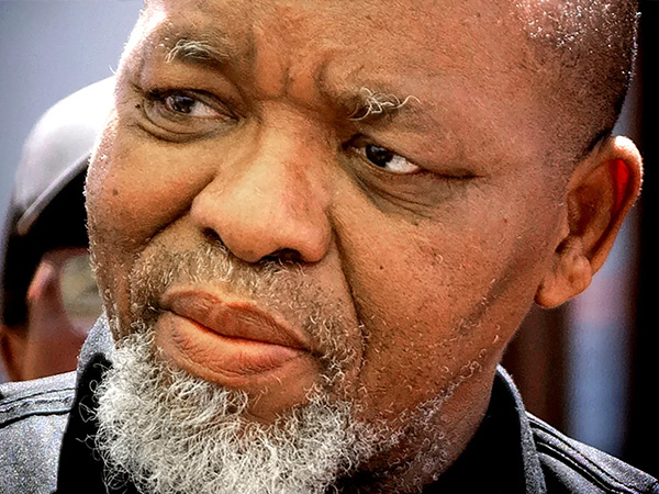 Daily Maverick: Mantashe drops BEE rules for mining exploration.